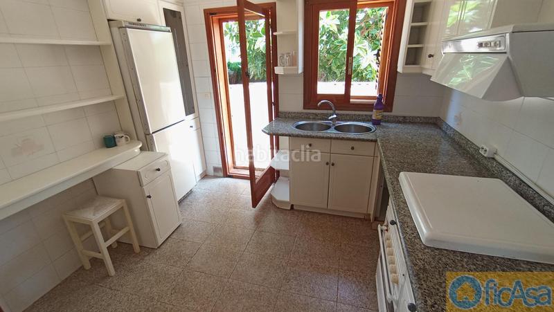 Foto 2adfa6bd-2afa-4d1f-937e-0bafb34ea93d. Casa adossada amb aparcament piscina a Heliópolis Benicasim / Benicàssim