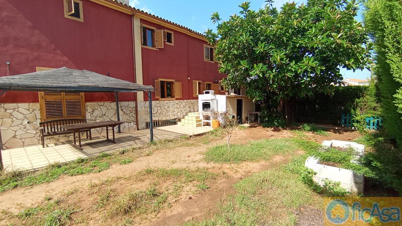 Foto 7a9178d8-641b-4b06-840c-a0b7926d9269. Casa adossada amb aparcament piscina a Heliópolis Benicasim / Benicàssim