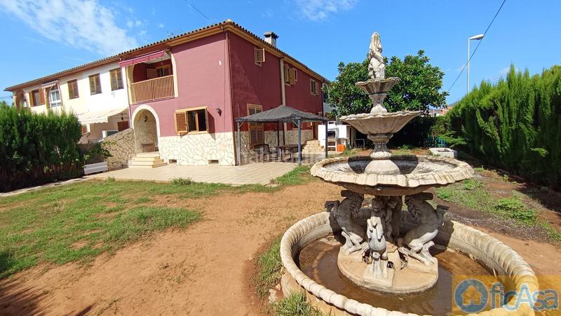 Foto 880e7178-4e1f-4009-9792-c618a5d182eb. Casa adossada amb aparcament piscina a Heliópolis Benicasim / Benicàssim