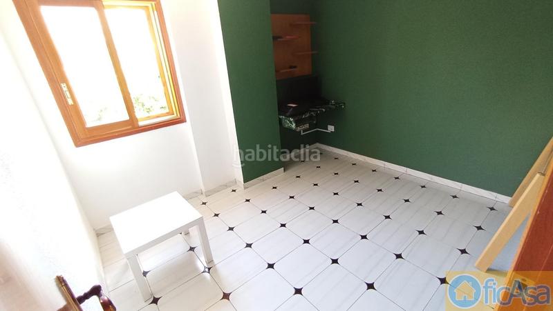 Foto 9f65b0c6-143f-47a6-9b51-ba070bd47841. Casa adossada amb aparcament piscina a Heliópolis Benicasim / Benicàssim