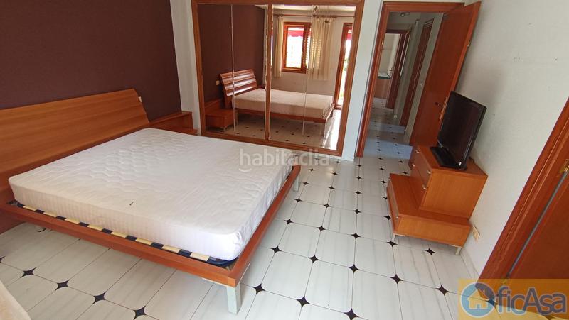 Foto aadf5f47-5aba-46c7-a3b8-ece920b0fb26. Casa adossada amb aparcament piscina a Heliópolis Benicasim / Benicàssim