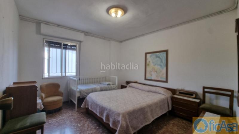 Foto c210aac3-1fde-46dc-a7e6-f3f15ecc20ab. Haus mit parking in El Grao Castellón de la Plana