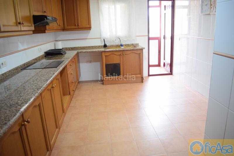 Foto 279c7fb8-b2e0-4a6b-9b71-23a89d2a86a0. Ático en av vall d´uxo 48 castellónatico en Mestrets Castellón de la Plana