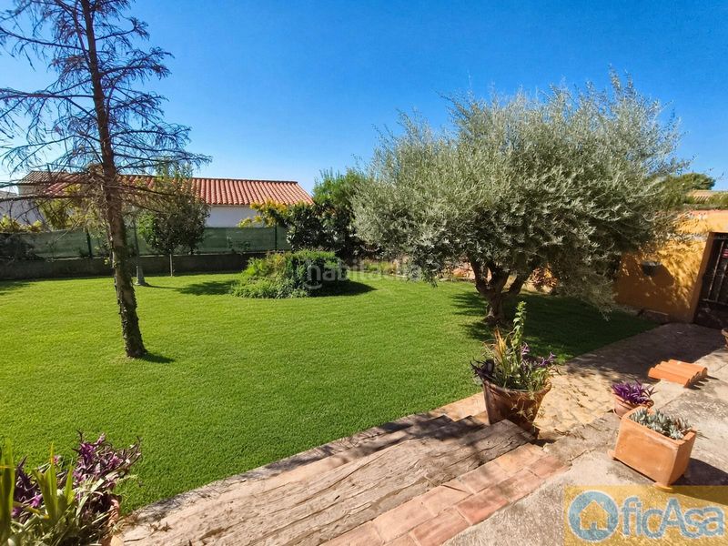 Foto 7609d2a7-c65e-4fb1-bee2-3c09042fea7e. Casa amb aparcament piscina a Borriol