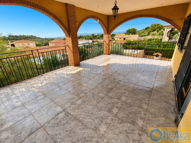 Foto cc32d3ca-ac9b-45c3-a382-4434687496b3. Casa amb aparcament piscina a Borriol