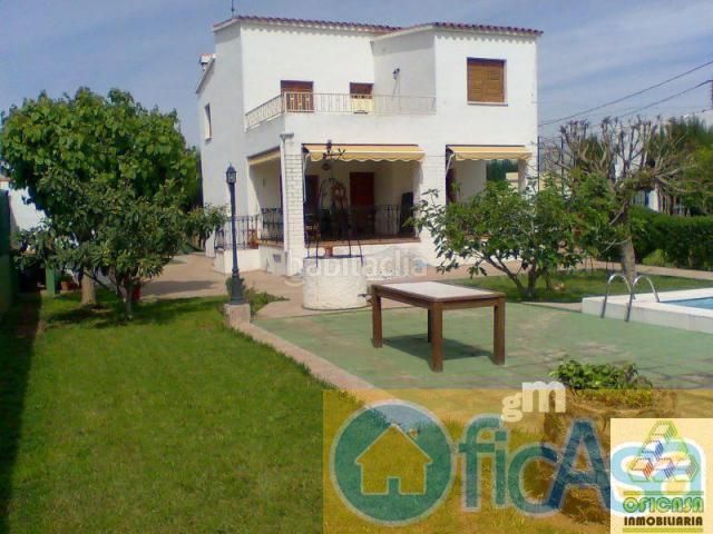 Foto c46ee894-4594-45c3-9d94-711dd3b89e91. Xalet amb calefacció aparcament piscina a El Grao Castellón de la Plana