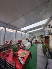 Casa pareada en Ensanche - Río Jucar. Casa pareada con 5 habitaciones con parking, calefacción y aire