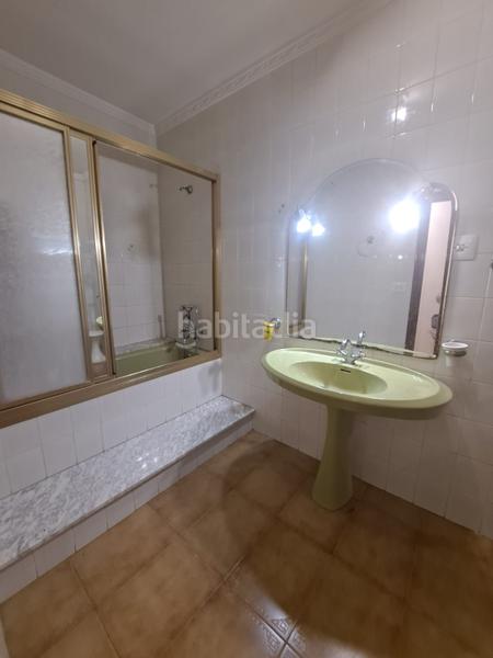 Foto ba40d56f-36ec-478c-bb2a-54e7e92f97a2. Casa ref. casa segundo piso sin ascensor en Estadio Castalia Castellón de la Plana