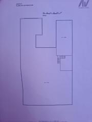 Local commercial  Carrer d'onda. Local con salida de humo