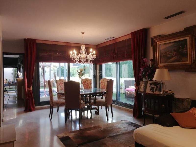 Foto cbdcb47f-340e-4d64-9800-08e81d949a35. Chalet avec chauffage parking piscine dans Pau Lledó Castellón de la Plana