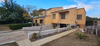 Chalet in El Grao. Villa en grao parcela de 1.286 metros