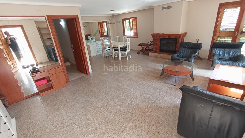 Foto f7bebd20-bf04-49ed-97a9-ec41ea3715cc. Casa adossada amb aparcament piscina a La Curva Benicasim / Benicàssim