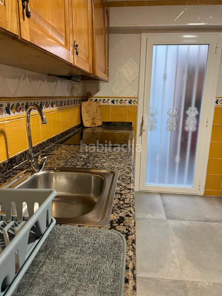 Foto 0ae96fe7-70e1-4a8e-8523-b355317abe44. Casa aparellada amb xemeneia calefacció aparcament a Almazora / Almassora