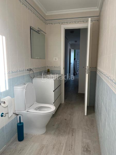 Foto 18d56b7d-5468-4900-a2d4-e85acfbedfa0. Casa aparellada amb xemeneia calefacció aparcament a Almazora / Almassora