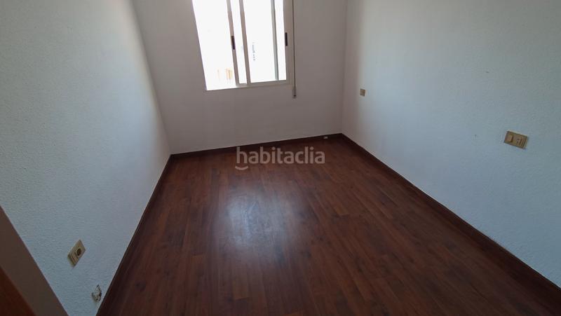 Foto 33014ce9-04f9-4419-8429-d07421f4a6e2. Apartament amb calefacció aparcament piscina a Els Terrers Benicasim / Benicàssim