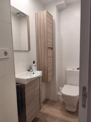 Piso  Carrer de taixida 25. Piso en zona este