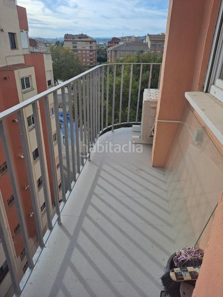 Foto b600ed3e-4893-40b3-934a-1bfa877fdacb. Piso  cerca del puero y playa en El Grao Castellón de la Plana