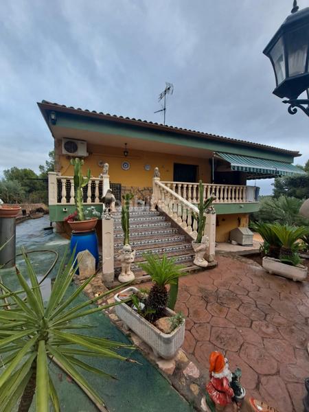 Foto 51a69346-1b33-4d37-ad4d-1106c45cb144. Maison avec cheminée chauffage dans Onda