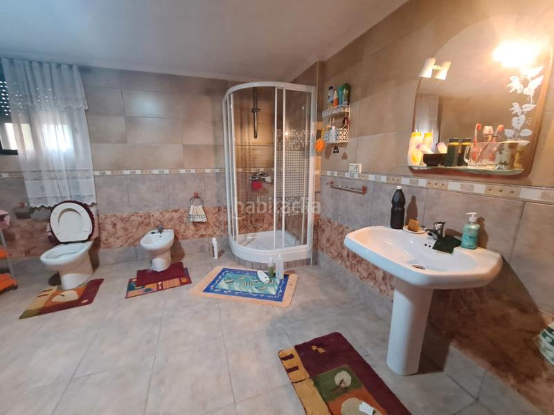 Foto a833228b-5da9-471a-9c71-ff521130c546. Maison avec cheminée chauffage dans Onda