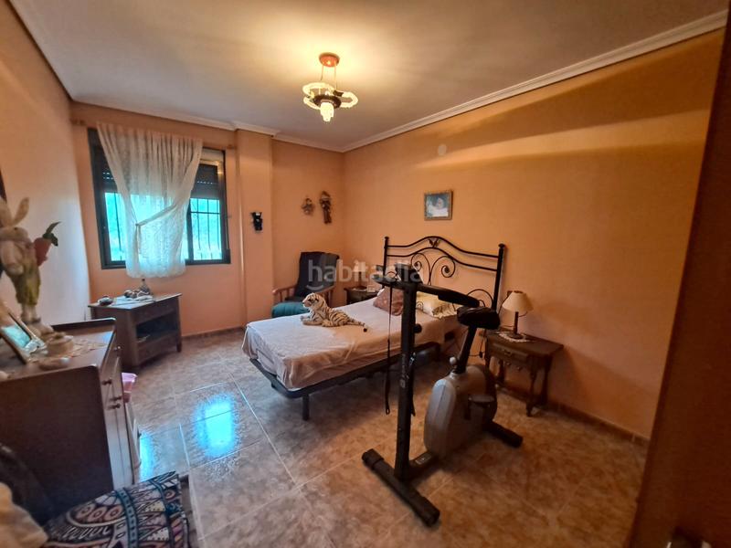 Foto d24bb4e4-e294-469d-92d9-819acf63d335. Maison avec cheminée chauffage dans Onda