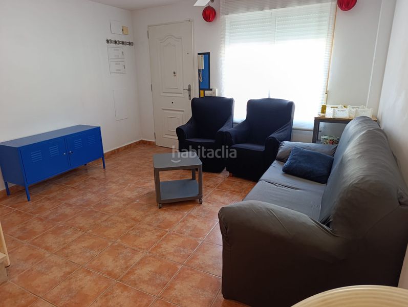 Foto a72572ad-9067-4679-9fa6-510bdb49bba0. Casa adossada amb calefacció aparcament piscina a Almazora / Almassora