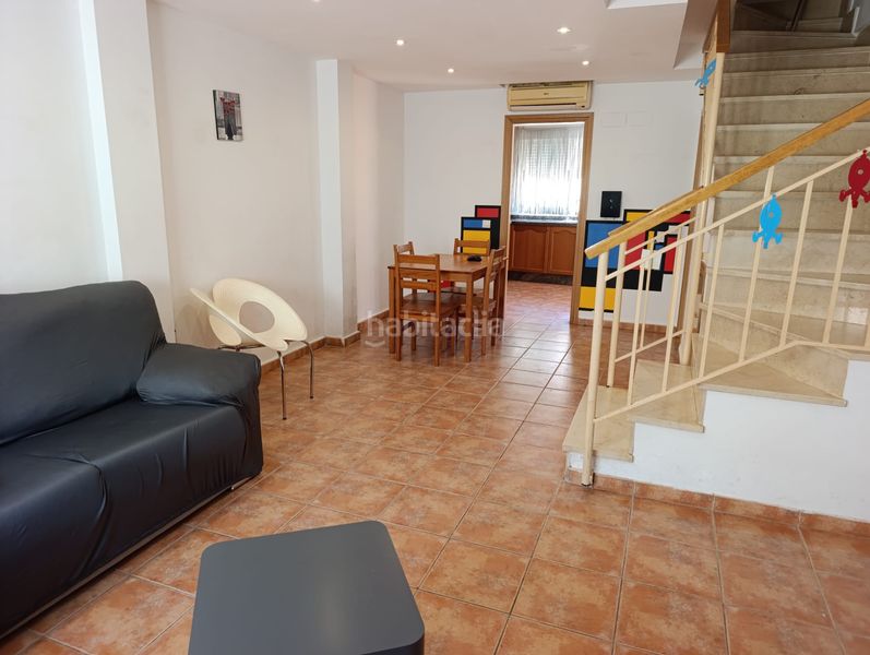 Foto c96755df-b459-4143-b010-325d838b64a1. Casa adossada amb calefacció aparcament piscina a Almazora / Almassora