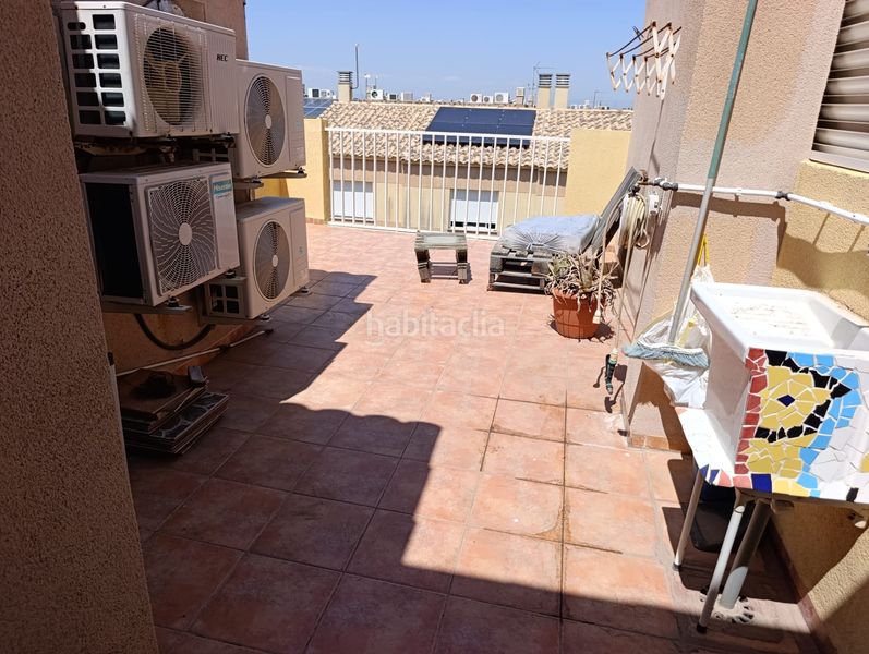 Foto f11b577b-a4b9-41d1-8f2d-6abe260fb789. Casa adossada amb calefacció aparcament piscina a Almazora / Almassora