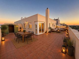 Attique à Santa Quiteria - Les Boqueres. Atico en almazora con 90 m2 de terraza