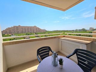 Apartament en Central 46. Apartamento en venta en marina dor, 2 dormitorios.