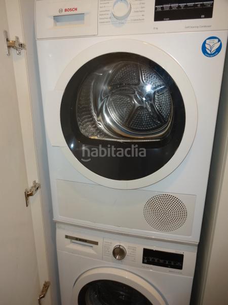 Foto 5310d427-3575-4b4c-8db8-9ba9d552cf4b. Àtic amb calefacció aparcament a L´Antiga Esquerra de l´Eixample Barcelona