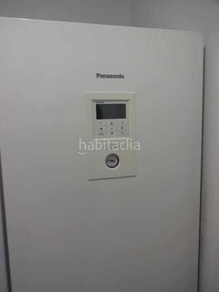 Foto 7678f114-a009-40c1-a76c-6809046203e6. Àtic amb calefacció aparcament a L´Antiga Esquerra de l´Eixample Barcelona