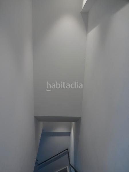 Foto ba60e140-7461-4e35-9bd5-34e8be428258. Àtic amb calefacció aparcament a L´Antiga Esquerra de l´Eixample Barcelona