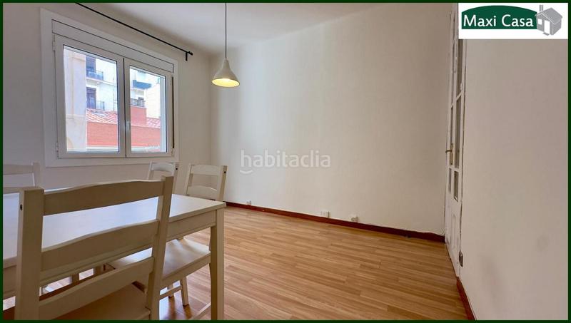 Foto 1a0800ad-d938-4d47-b1d3-e68da965e7f8. Pis a Vila de Gràcia Barcelona