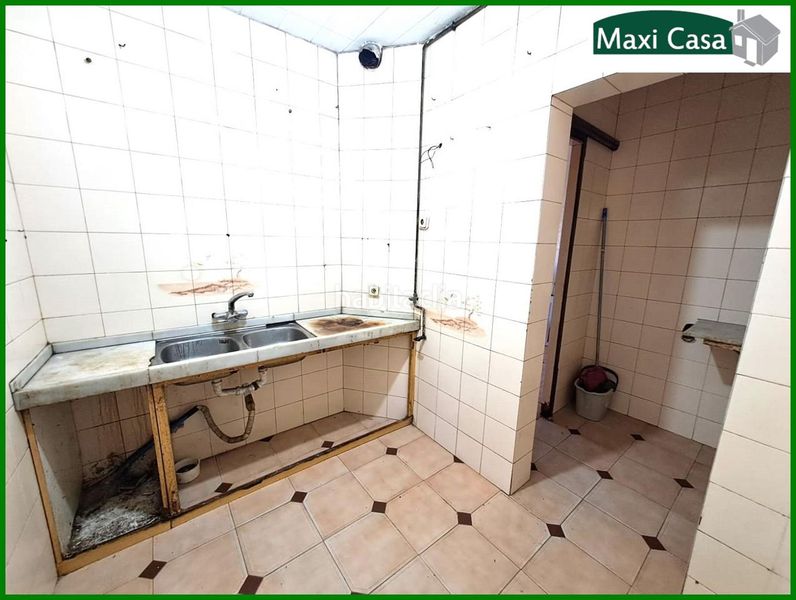 Foto 7616cc37-7abb-427c-ad7b-3d6e6cbec126. Piso en Campoamor Sabadell