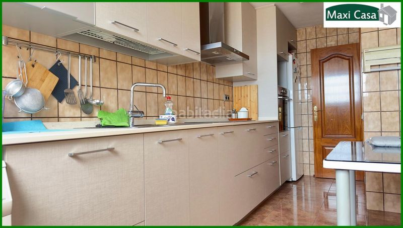 Foto a0589243-1a40-4958-943d-a5fd4281f7dd. Pis a Sants Barcelona