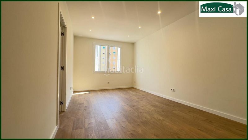 Foto 778058b9-36ae-4b7d-97c9-7a5da0855366. Planta baixa a Horta Barcelona