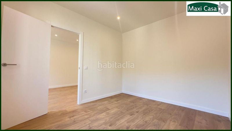 Foto c303b041-aea7-41a6-b854-ac743e9d0718. Planta baixa a Horta Barcelona