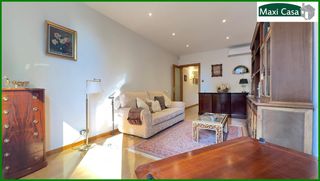 Flat  Travessera de les corts