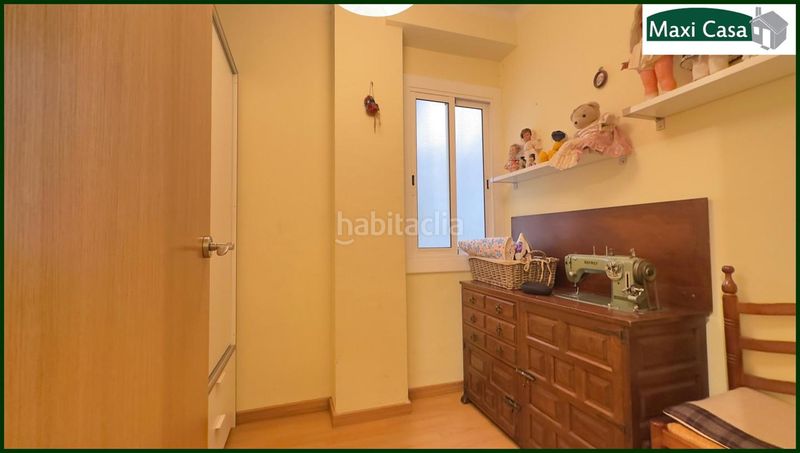 Foto 008c505e-3821-4458-a034-ea5be71d1c78. Piso en El Camp de l´Arpa del Clot Barcelona