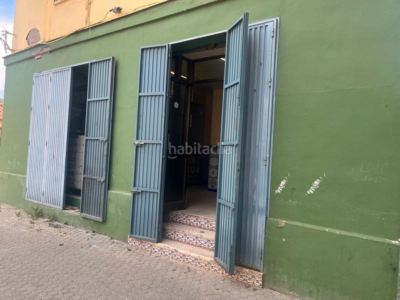 Foto 980c9e15-d9c5-4e55-9bb4-0394bd8e20bf. Local comercial a Amate Sevilla