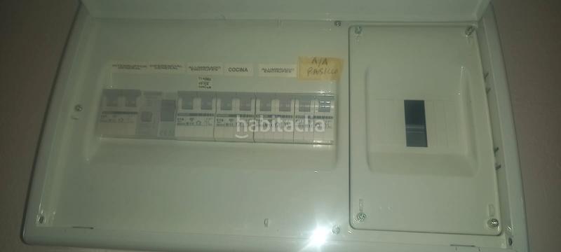 Foto 3972fd08-ddf2-46f1-b16a-cc497c0a7acb. Appartamento in grupo parque miraflores 3 in Villegas Sevilla