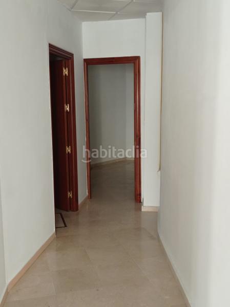 Foto 25264248-0a9e-4075-bf22-8c3796460586. Geschäftsraum in Centro Bormujos