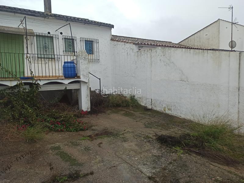 Foto 2ec71592-714f-459e-892a-777c1c932a38. Casa adossada a Cumbres Mayores
