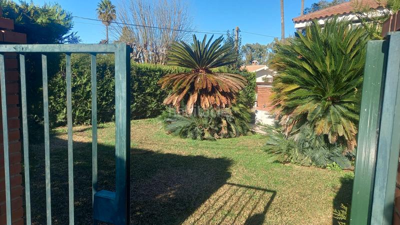 Foto 2a647c5b-1369-4af2-b085-4ea7304582d2. Chalet con camino riscaldamento parcheggio piscina in Carmona