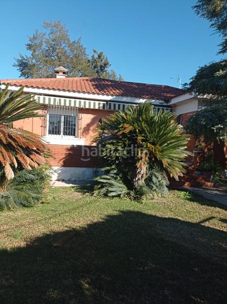 Foto 4ecad78a-4efb-4d2e-aaf7-ce5727352134. Chalet con camino riscaldamento parcheggio piscina in Carmona