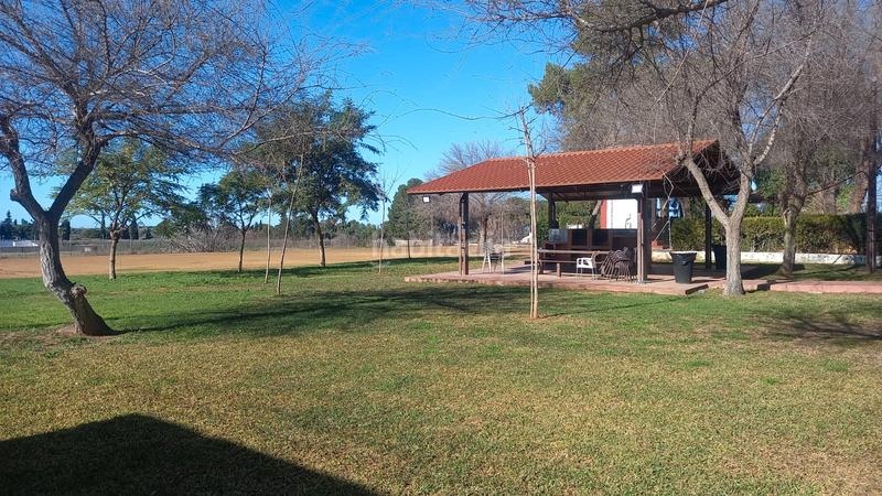 Foto 5ddc4f14-cf16-48f2-a804-d823d6e55f54. Chalet con camino riscaldamento parcheggio piscina in Carmona