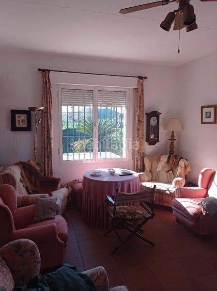 Foto 69d7ce64-fb0a-4609-a2b1-49065acdf1e7. Chalet con camino riscaldamento parcheggio piscina in Carmona