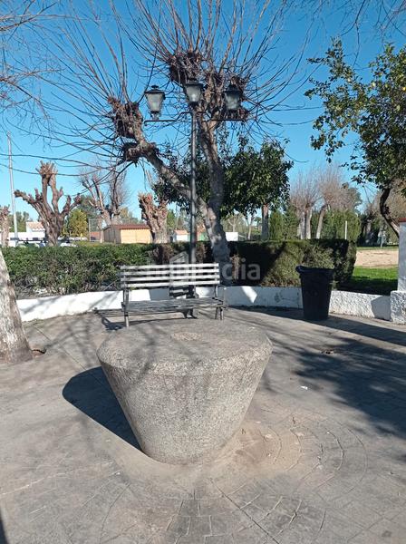 Foto ce24700d-a1b5-4c94-9f1b-ee12b193c35a. Chalet con camino riscaldamento parcheggio piscina in Carmona