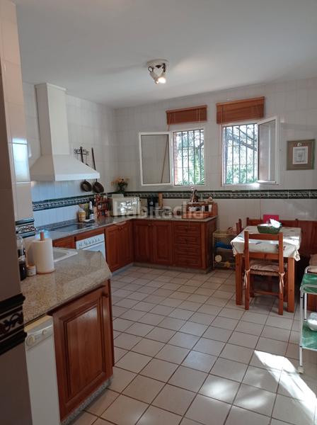 Foto eb75c7d7-d4bd-4a4a-b423-582b0a0c44a6. Chalet con camino riscaldamento parcheggio piscina in Carmona