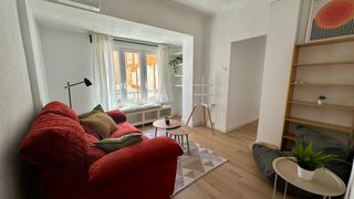 Location Appartement  Calle teniente durán. **se alquila acogedor piso en el centro de alicante**